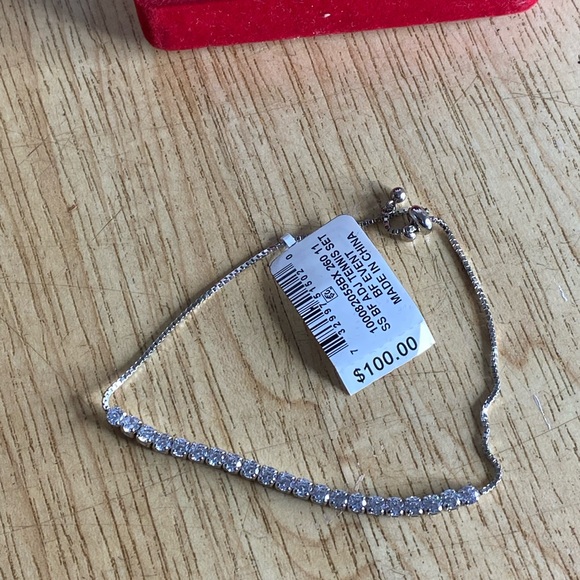 $100 cz tennis bracelet - Picture 2 of 6